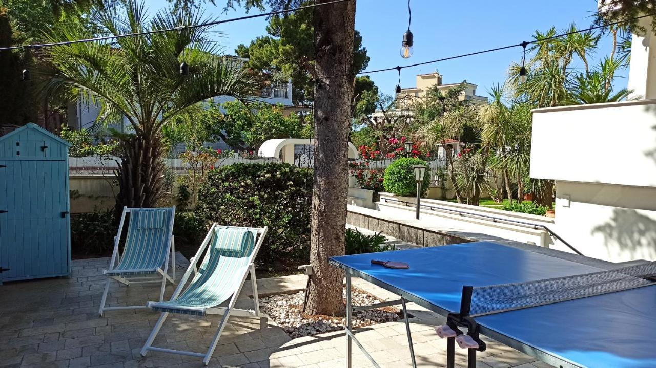 Villa Mary - Apartments Трани Экстерьер фото